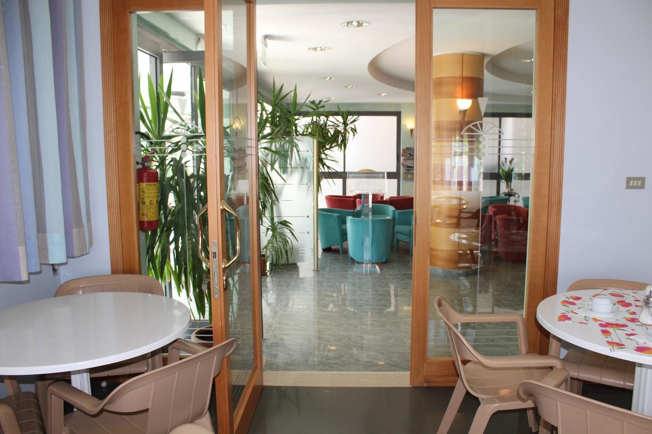Hotel American Bellaria-Igea Marina Luaran gambar