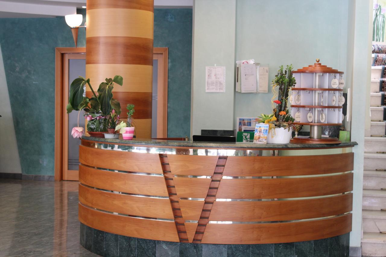 Hotel American Bellaria-Igea Marina Luaran gambar